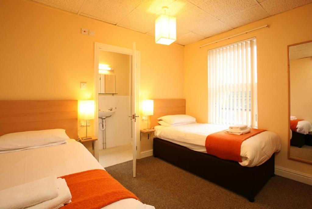קארדיף The Avala Guesthouse חדר תמונה
